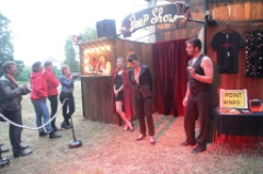 Le PeepShow 013 * 5184 x 3456 * (6.51MB)